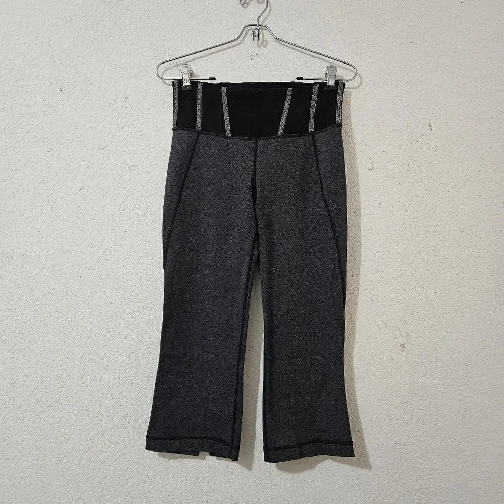 Lululemon Athletica Tadasana Slit Crop Black size 6